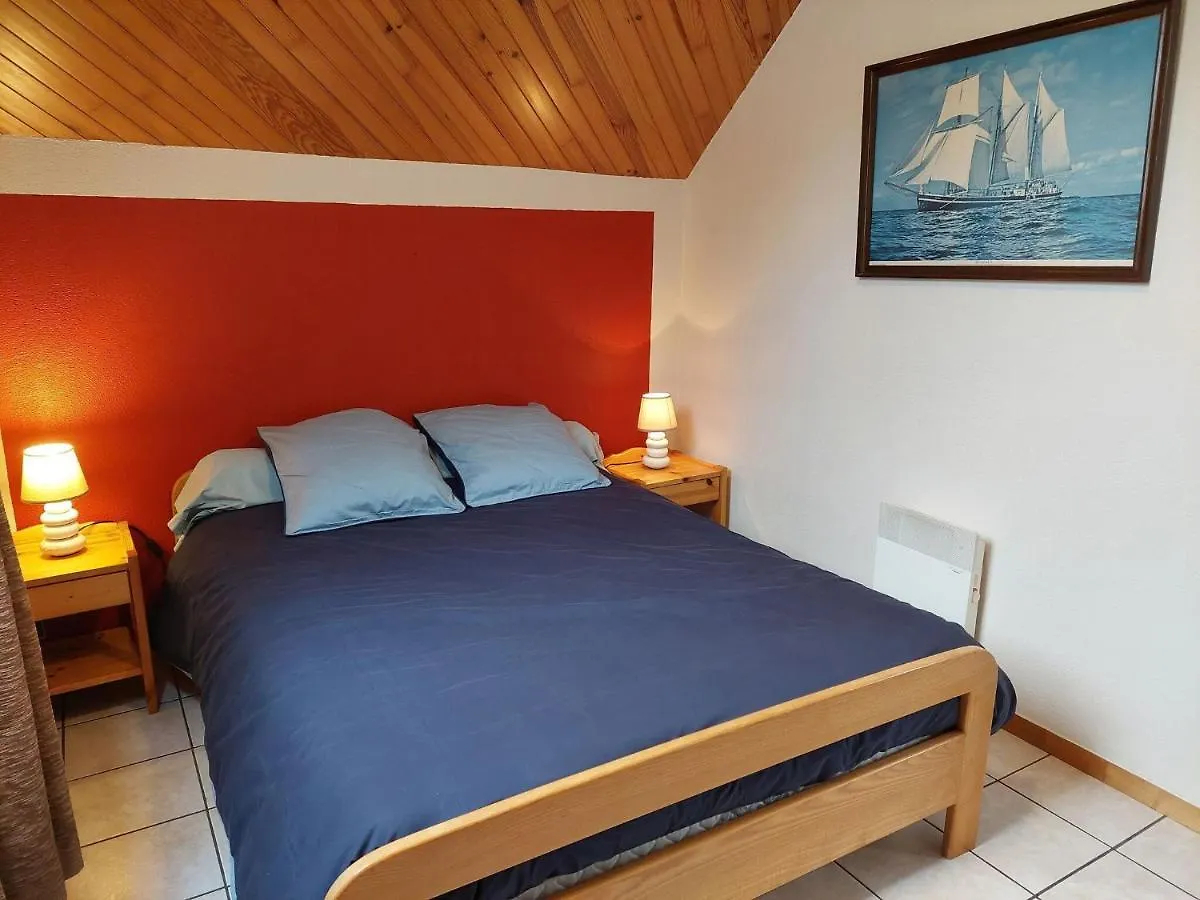 Breton Stone House Very Close To The Beach, Landeda Holiday home