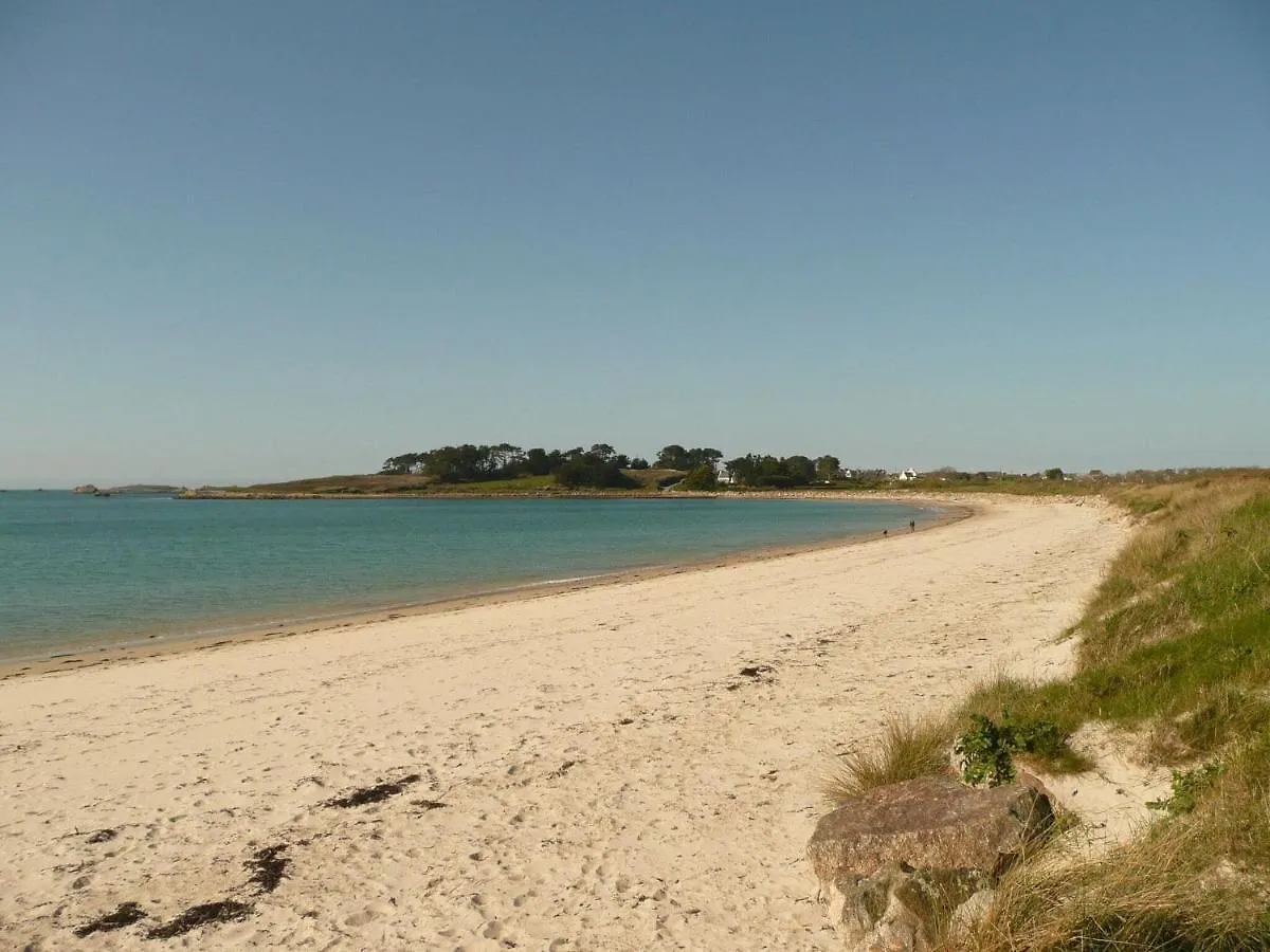 Holiday home Breton Stone House Very Close To The Beach, Landeda France