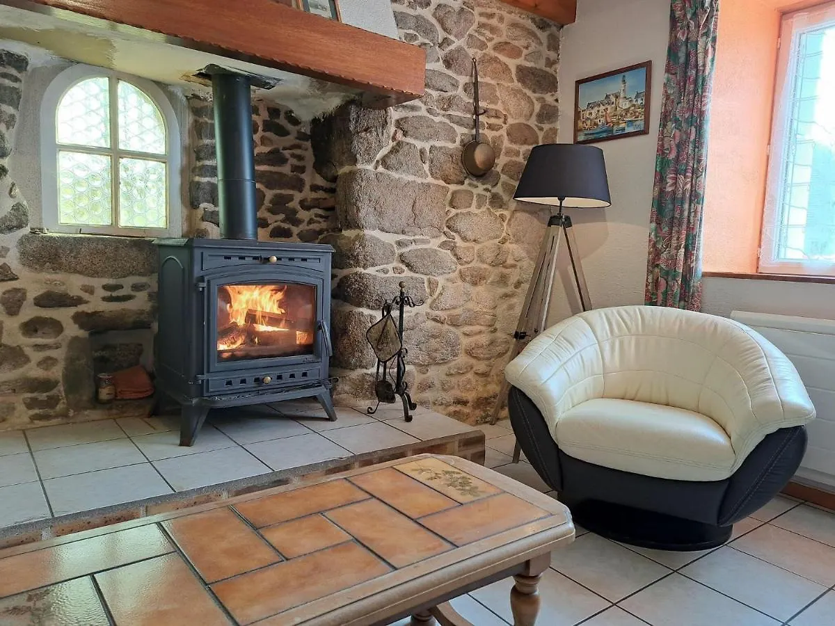 Breton Stone House Very Close To The Beach, Landeda Holiday home